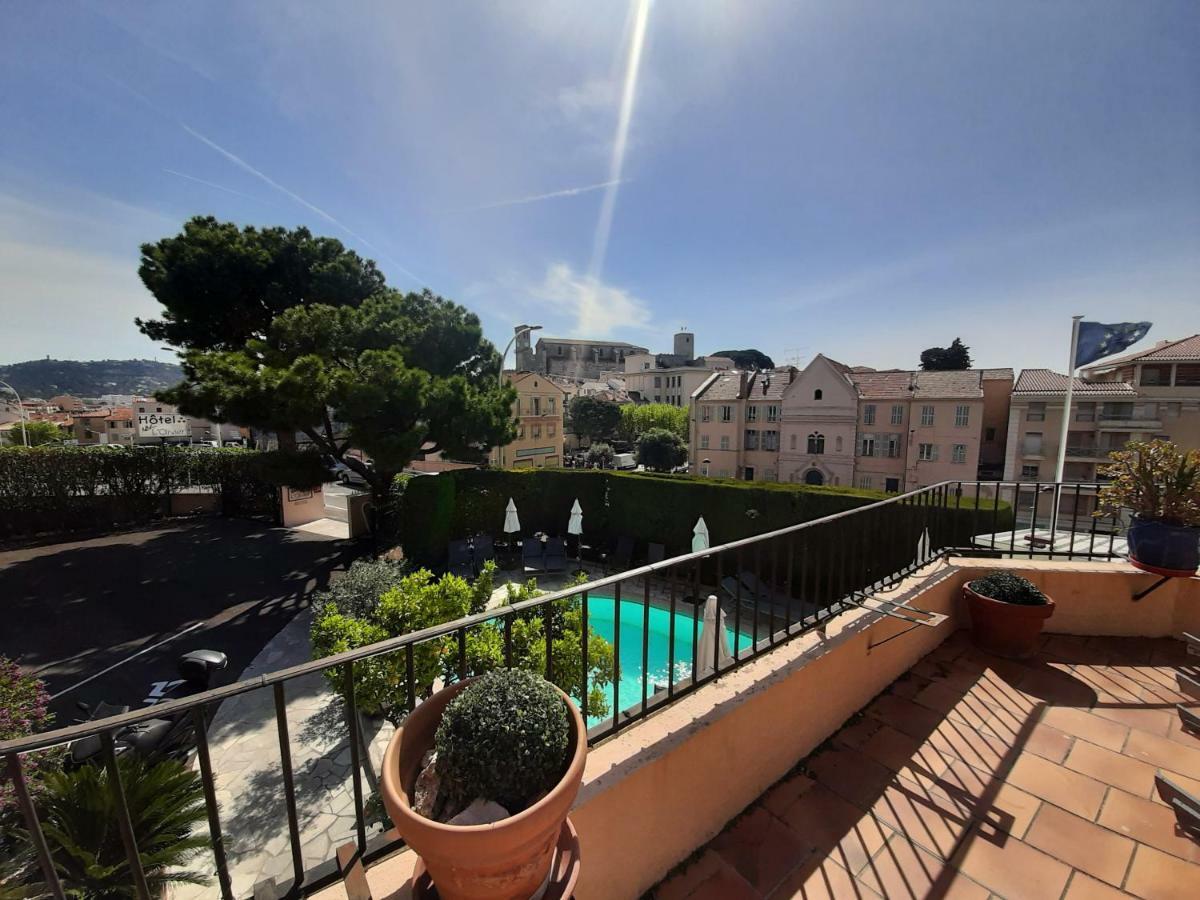 Hotel L'olivier - Piscine & Parking
